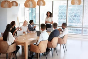 How to handle the risks with outsourcing software development to India